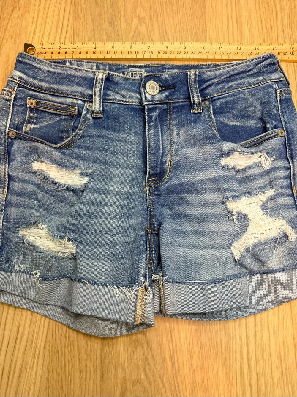 AMERICAN EAGLE OUTFITTERS Next Level Stretch X  Distressed High Rise Shorts Sz 8 - Picture 8 of 11
